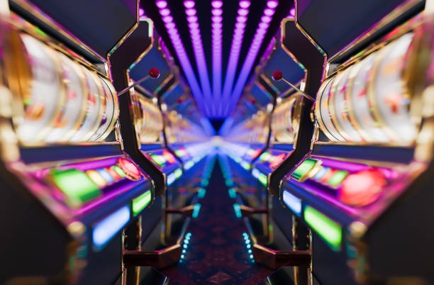 qqindah app interface showing PG Soft roulette table with live wheel and betting grid